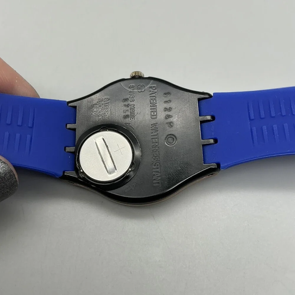 Vintage Tango Azul Swatch Mens Watch 34mm Blue Dial Silicone Date New Battery